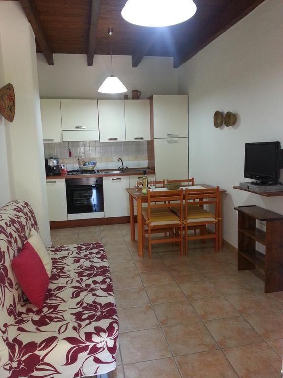 Agriturismo La Barca In Secca Olmedo Eksteriør billede
