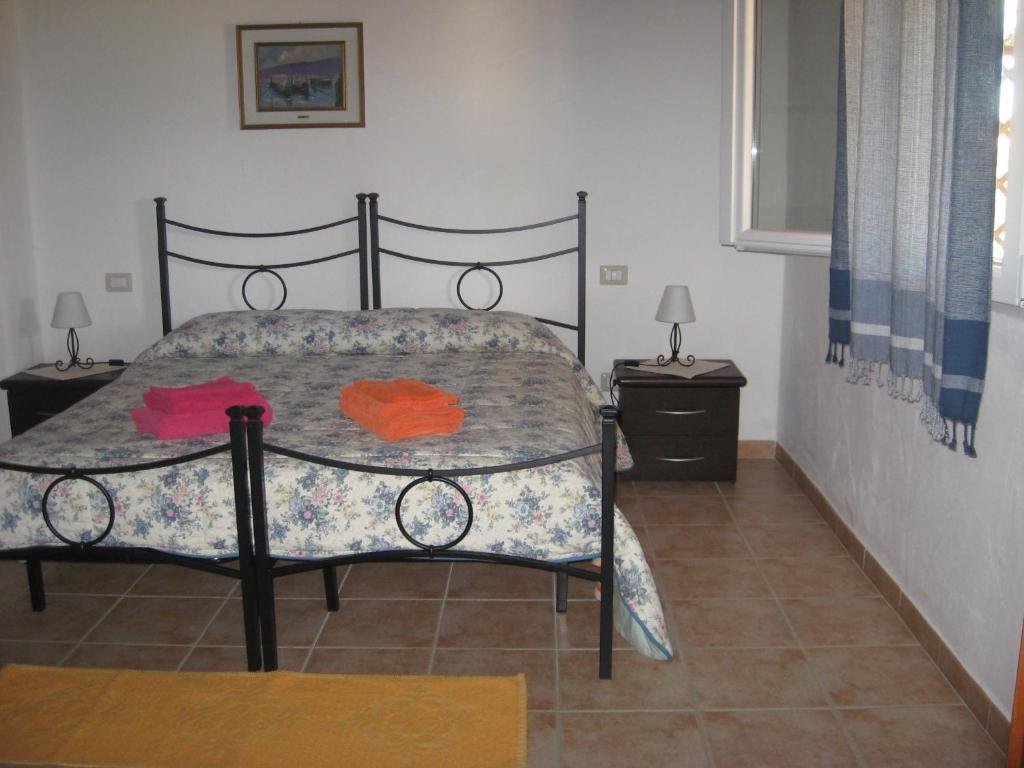 Agriturismo La Barca In Secca Olmedo Værelse billede