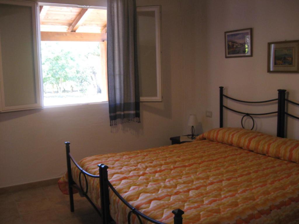 Agriturismo La Barca In Secca Olmedo Værelse billede