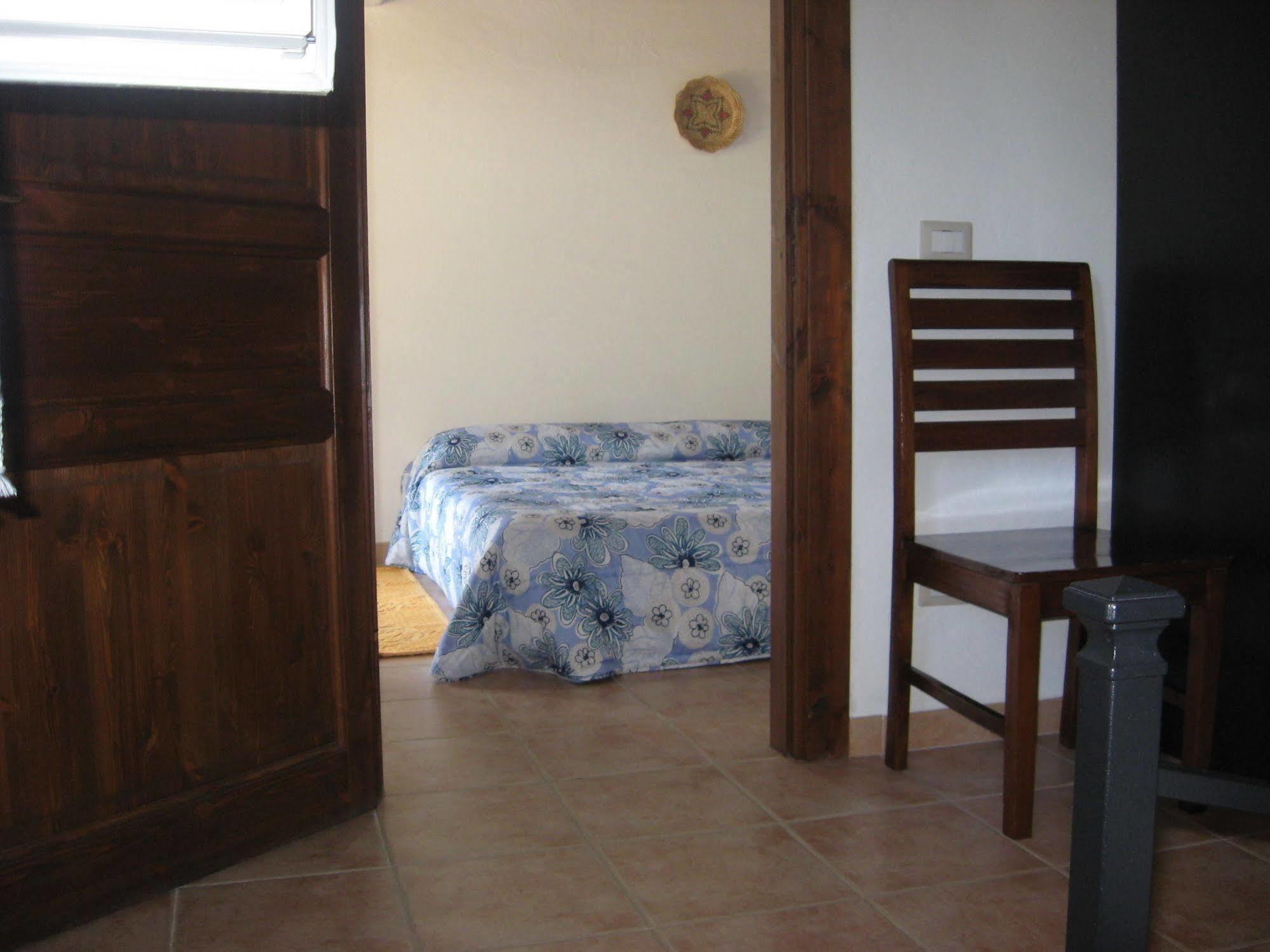 Agriturismo La Barca In Secca Olmedo Eksteriør billede