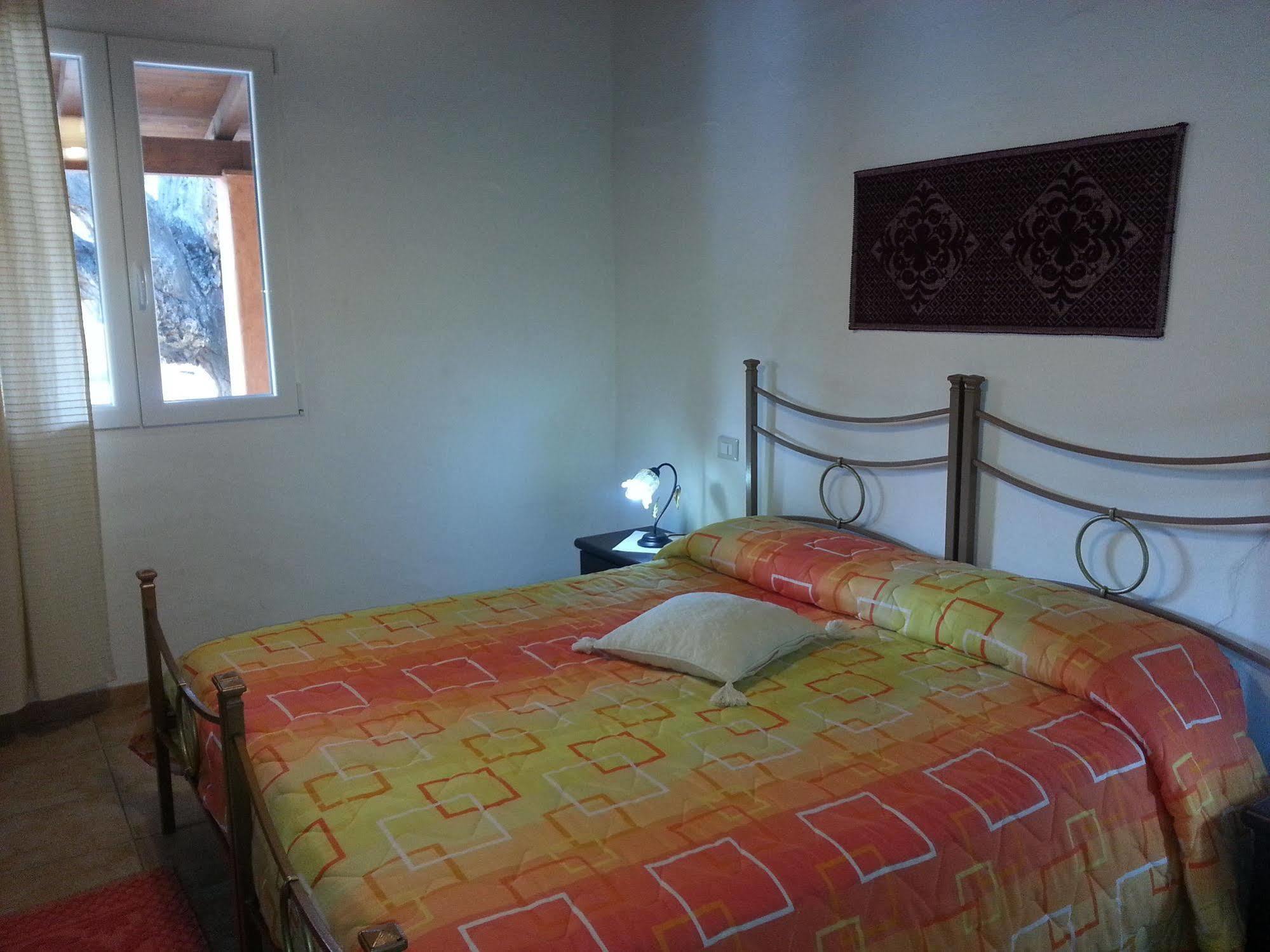 Agriturismo La Barca In Secca Olmedo Eksteriør billede